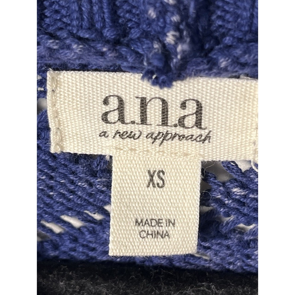 a.n.a Women's Crochet Sweater Navy Pullover Long Sleeve Size XS Boho Dip Dye - Picture 7 of 8